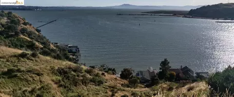 199 Sandy Beach Rd, Vallejo, CA 94590 photo 8