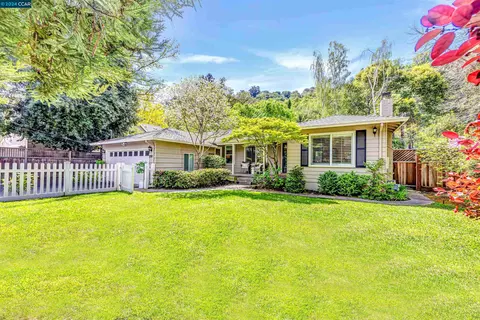 2551 Olympic Blvd, Walnut Creek, CA 94595