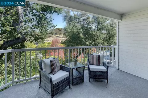 4372 Terra Granada Dr #2B, Walnut Creek, CA 94595