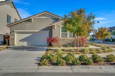 17672 Monroe Dr, Lathrop, CA 95330 photo 1
