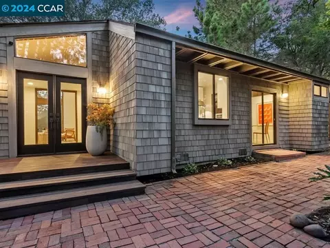 27 Charles Hill Cir, Orinda, CA 94563