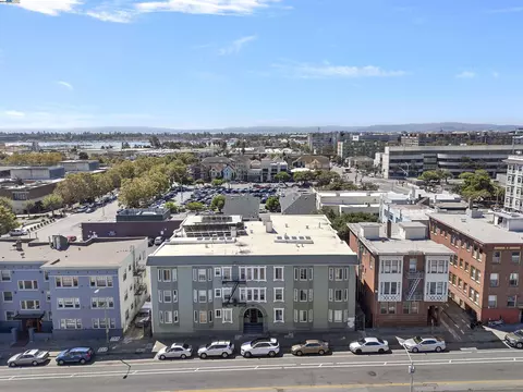 71 10th St, Oakland, CA 94607 photo 1