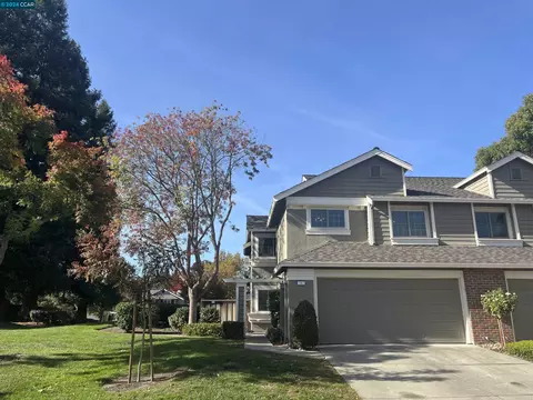 1 Rainbow Cir, Danville, CA 94506