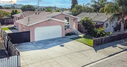 2910 14th St, San Pablo, CA 94806