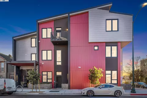 1545 32nd St #311, Oakland, CA 94608