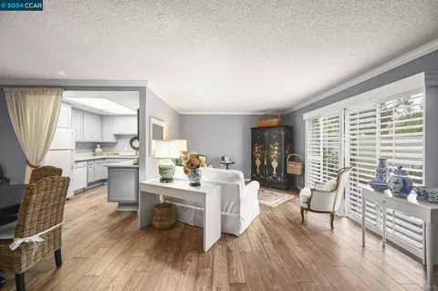 1101 Golden Rain Rd # 3, Walnut Creek, CA 94595
