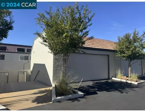 1045 Alta Mesa Dr, Moraga, CA 94556 photo 1