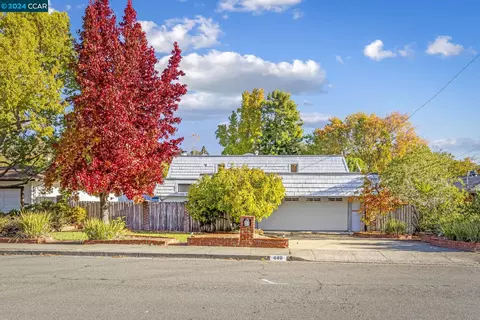 440 Marin Oaks Dr, Novato, CA 94949