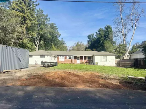 3346 Freeman Rd, Walnut Creek, CA 94595
