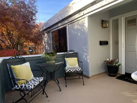 1401 Oakmont Dr #1, Walnut Creek, CA 94595
