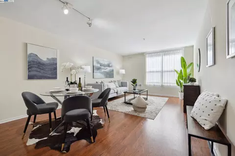 8400 Oceanview Ter #112, San Francisco, CA 94132 photo 1