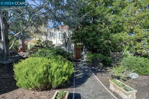 1752 Stanley Dollar Dr #2A, Walnut Creek, CA 94595
