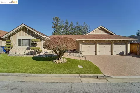 1782 Astor Ct, San Leandro, CA 94577