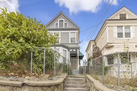 2248 E 22nd St, Oakland, CA 94606 photo 1