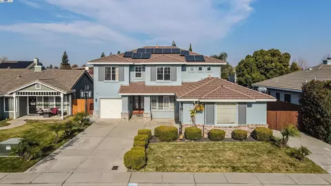 233 Osbourne Ct, Ripon, CA 95366 photo 1