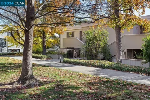 1316 Rockledge Ln #1, Walnut Creek, CA 94595