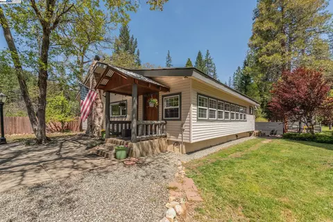 881 E Fork Rd, Trinity Center, CA 96091 photo 1