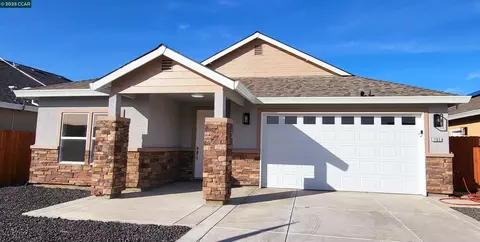 1155 Martinson Dr, Sacramento, CA 95838