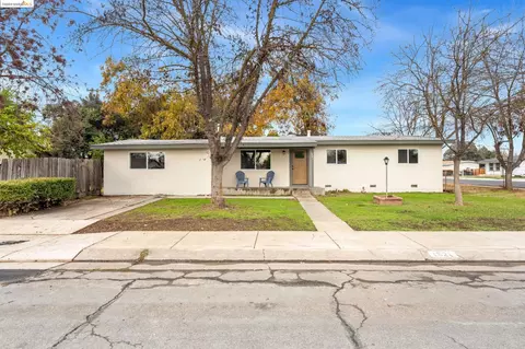 1521 Hansen Ave, Merced, CA 95340 photo 1