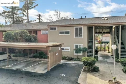 810 Oak Grove Rd #102, Concord, CA 94518
