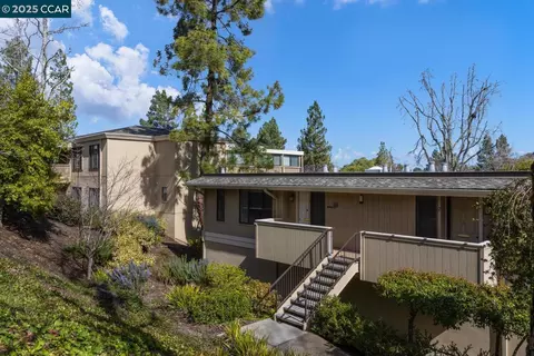 1329 Singingwood Ct #1, Walnut Creek, CA 94595