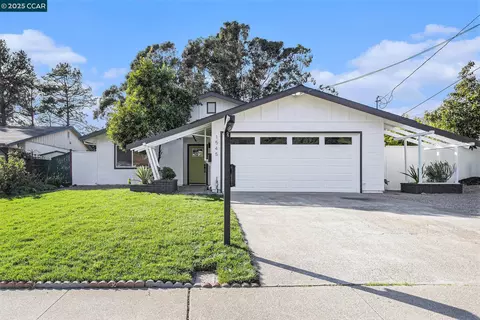 1545 Mann Dr, Pinole, CA 94564 photo 1