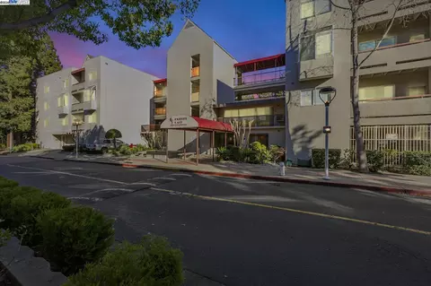 3173 Wayside Plz #115, Walnut Creek, CA 94597