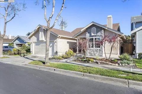 144 Tynebourne Pl, Alameda, CA 94502