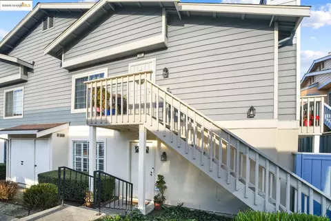 95 Glenwood, Hercules, CA 94547