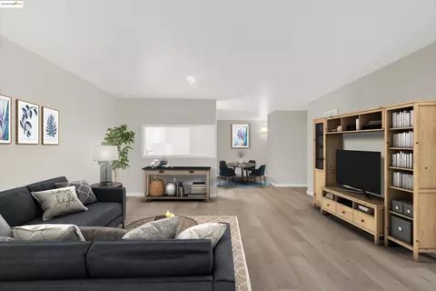 455 Crescent St #116, Oakland, CA 94610