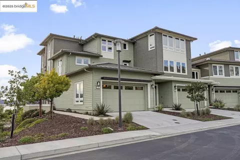 12 Sunset Ln, Richmond, CA 94801 photo 1