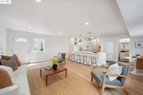 3115 Harrison St, Oakland, CA 94611
