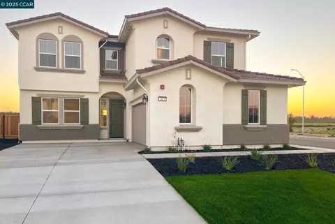 2825 Elderberry St, West Sacramento, CA 95691