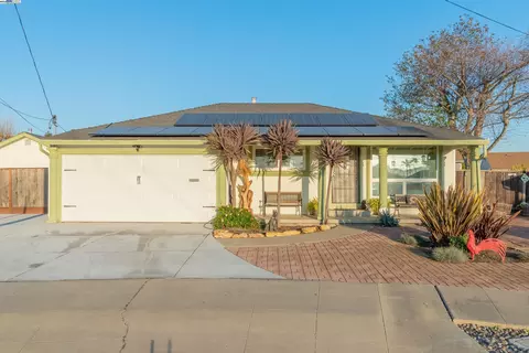 866 Monterey Ct, San Leandro, CA 94578