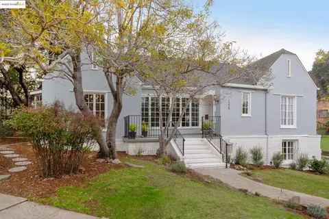 1229 Holman Rd, Oakland, CA 94610
