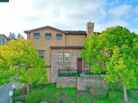 251 Ginko Ter, Sunnyvale, CA 94086