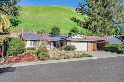 2701 Wright Ave, Pinole, CA 94564 photo 1