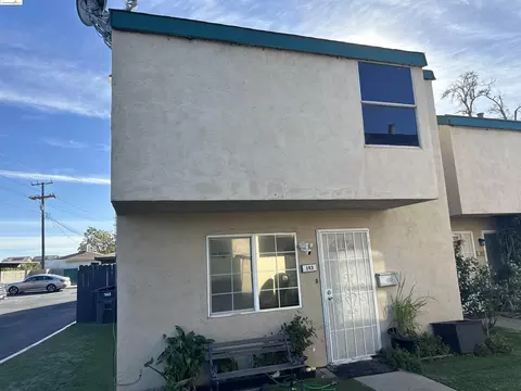 143 E 15th St, Pittsburg, CA 94565 photo 1