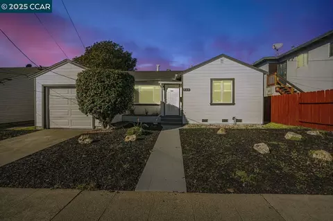 429 34th St, Richmond, CA 94805