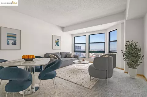 988 Franklin St #1207, Oakland, CA 94607