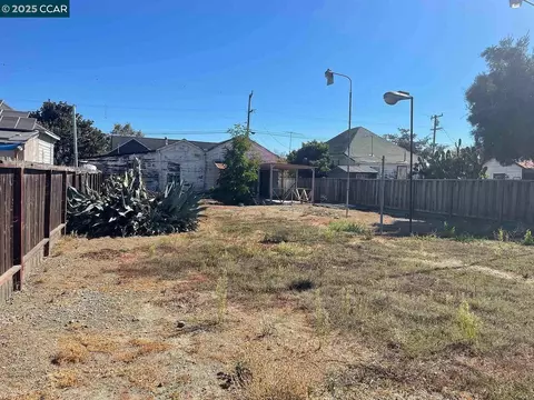 37045 Ash St, Newark, CA 94560 photo 1