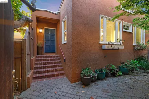 942 Hilldale Ave, Berkeley, CA 94708 photo 1