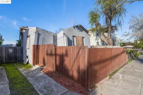 3032 Mabel St, Berkeley, CA 94702 photo 1
