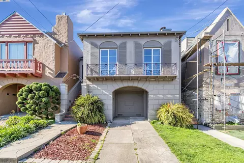 2675 17th Ave, San Francisco, CA 94116 photo 1