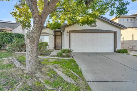 7040 Lyndale Cir, Elk Grove, CA 95758