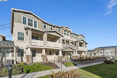 6429 Laguna Seca Ln, Gilroy, CA 95020 photo 1