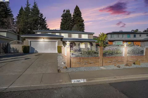 1361 Fascination Cir, El Sobrante, CA 94803