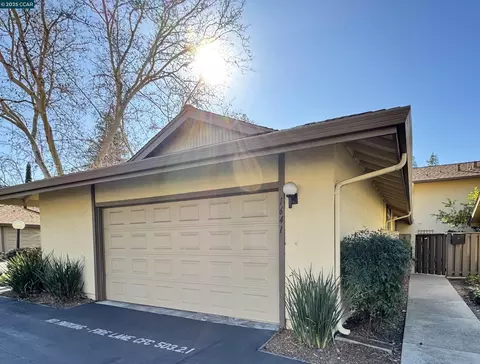 1641 Countrywood Ct, Walnut Creek, CA 94598