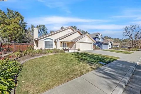 602 Summertree Dr, Livermore, CA 94551 photo 1