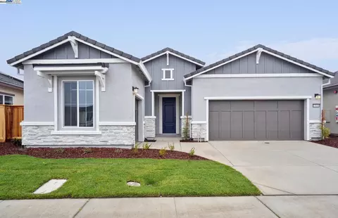 17630 Brightwood Ave, Lathrop, CA 95330